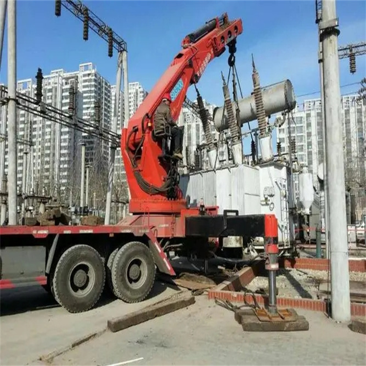 马鞍山前四后八吊车能吊多少吨